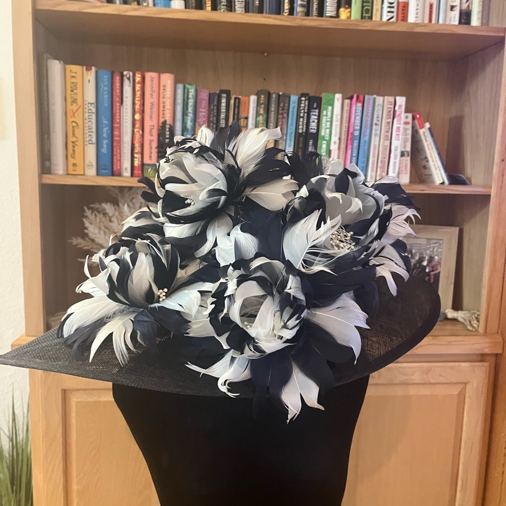 NWT Derby Hat